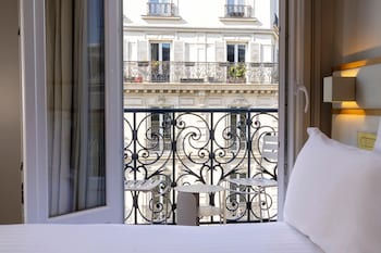 Deluxe room with balcony