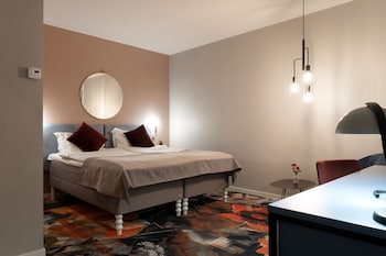 Classic Room, No Windows (Sleeper)