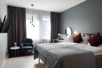 Classic Room (Small)