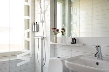 Standard Single Room (Small)