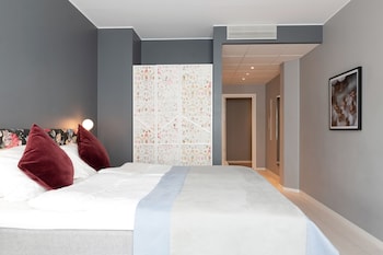 Classic Room (Small)