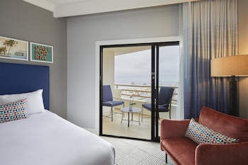 Room, 1 King Bed, Balcony, Ocean View