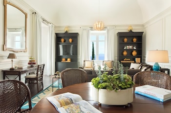 Suite, Terrace, Sea View (George V)