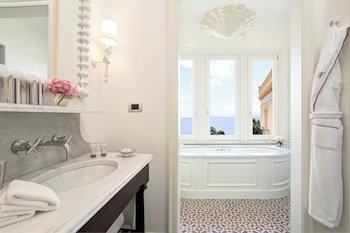 Deluxe Room, Sea View
