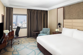Classic Room, 1 King Bed (High Floor)
