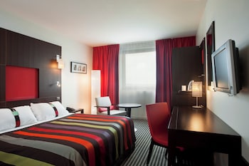 Standard Room, 1 Double Bed, City View