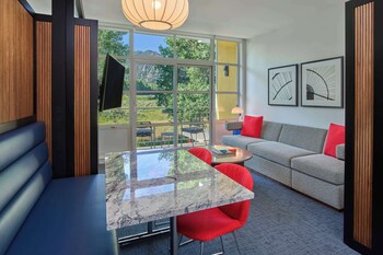Junior Suite (Mountain)