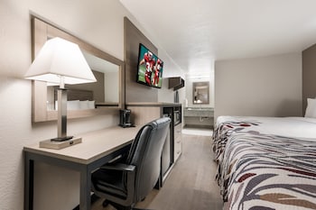 Deluxe Room, 2 Double Beds, Non Smoking (Renovated)