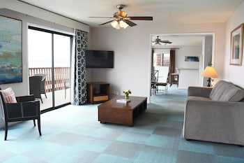 Suite, Terrace, Ocean View (2-Bed/2-Bath Suite), Stair Access Only
