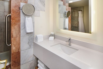 Standard Room, 2 Queen Beds