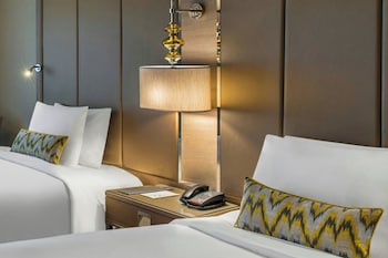 Deluxe Room, 2 Twin Beds, Sea View