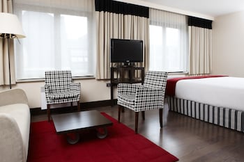 Junior Suite (Extra Bed 3 adults)