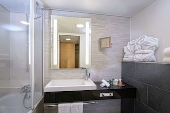 Executive Room, 1 Queen Bed