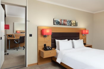 Room, Multiple Beds (Connecting Rooms)