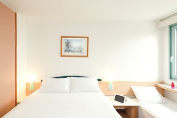 Standard Room, 1 Double Bed