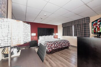 Superior Room, 1 King Bed, Accessible, Non Smoking