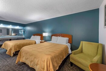 Room, 2 Queen Beds, Accessible, Non Smoking
