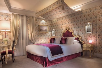 Executive Suite, Terrace, City View