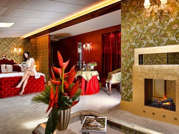 Executive Suite, Terrace, City View