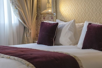 Deluxe Triple Room, Canal View