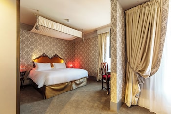 Deluxe Triple Room, Canal View