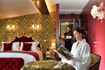 Executive Suite, Terrace, City View