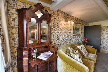 Presidential Suite, 1 King Bed, Terrace