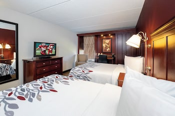 Standard Room, 2 Double Beds (Smoke Free)