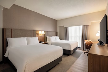 Standard Room, 2 Queen Beds (Family)