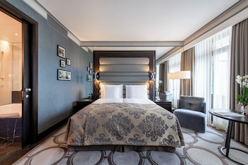 Executive Room (Savoy)
