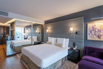 Deluxe Room, Balcony, Park View