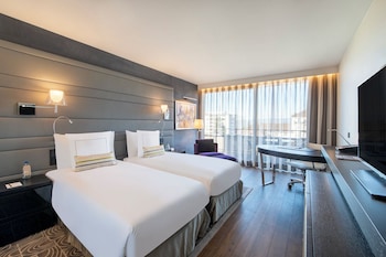 Deluxe Room, Balcony, Park View