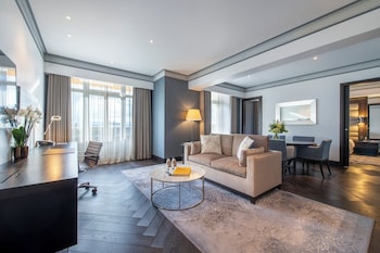 Suite, Lake View (Savoy)