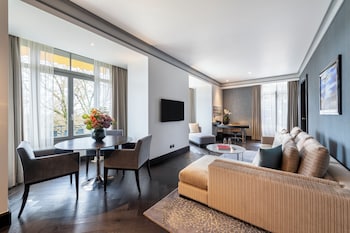 Suite (Savoy, Terrace or Balcony)