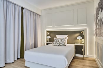 Classic Single Room