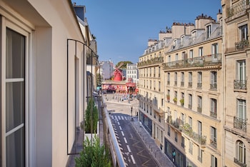 Classic Double Room, Balcony, Moulin Rouge view