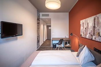 Double Room (XS)