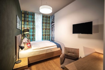 Classic Single Room, 1 Large Twin Bed, Non Smoking