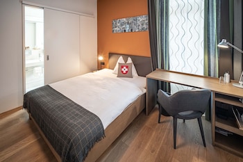 Classic Single Room, 1 Large Twin Bed, Non Smoking