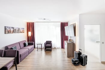 Standard Apartment, 1 Double Bed, Balcony, Annex Building