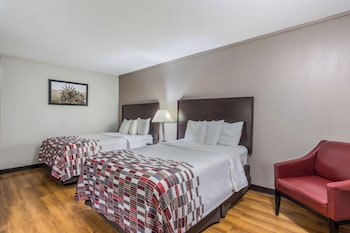 Superior Room, 2 Double Beds, Non Smoking (Interior Corridor)
