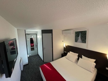 Standard Room, 1 Double Bed