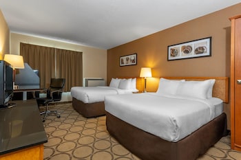 Standard Room, 2 Double Beds, Non Smoking, Second Floor