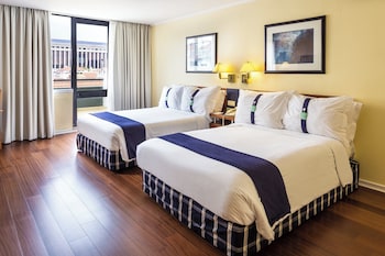 Standard Room, 2 Double Beds