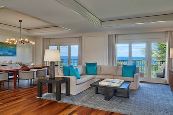 Royal Suite, 1 Double Bed, Oceanfront