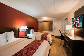 Deluxe Room, 2 Double Beds (Smoke Free)