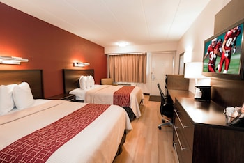 Deluxe Room, 2 Double Beds (Smoke Free)