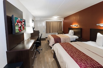 Deluxe Room, 2 Double Beds (Smoke Free)