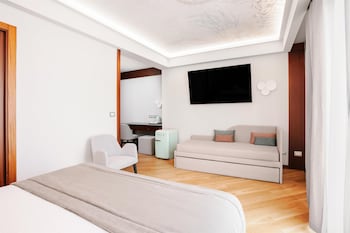 Executive Room, 1 Queen Bed