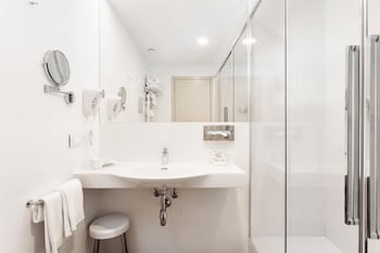 Superior Room, 1 Queen Bed